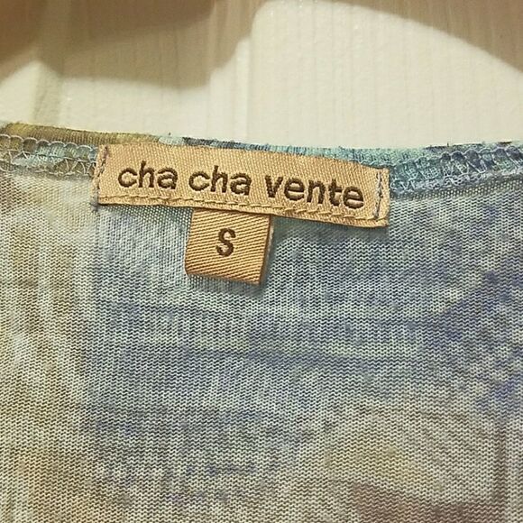 Cha Cha Vente embellished top Sz S EUC. - Picture 3 of 4